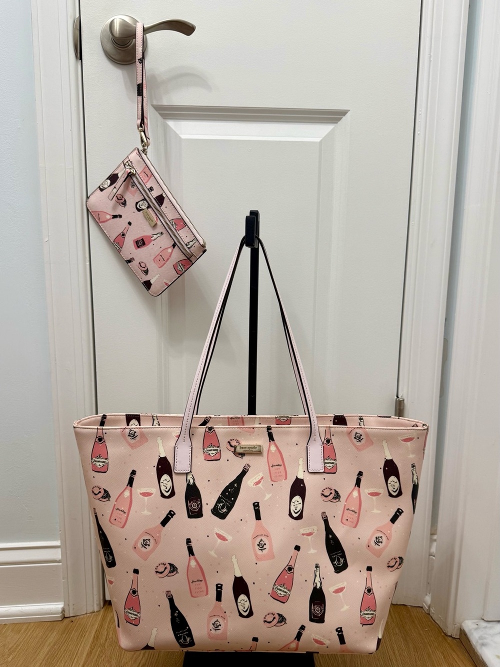 Kate Spade Shore Street Margareta Champagne Tote Bag & Matching Wristlet Pop Art